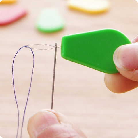 10PCS Plastic Threader