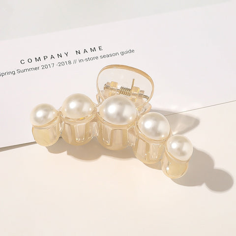 Pearls Hair Claw Clip
