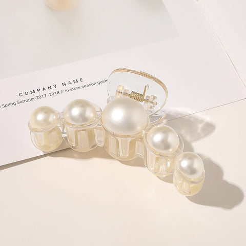 Pearls Hair Claw Clip