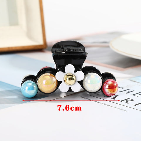 Pearls Hair Claw Clip