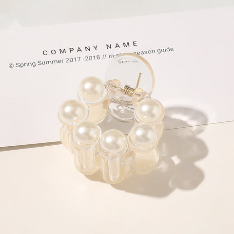 Pearls Hair Claw Clip