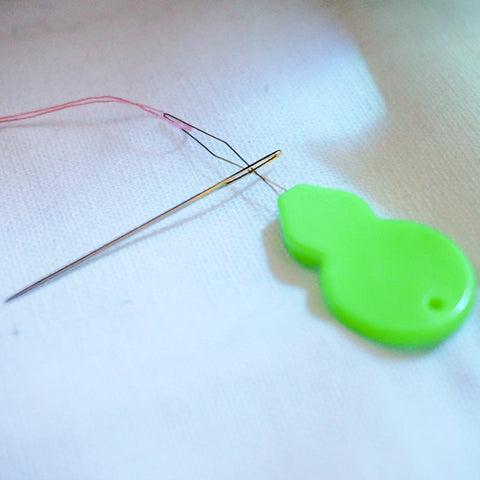10PCS Plastic Threader