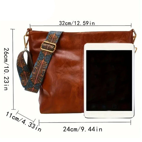 Solo Chic Bucket: Trendsetting Crossbody Essential