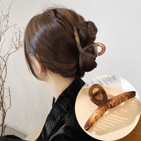 Pearls Hair Claw Clip