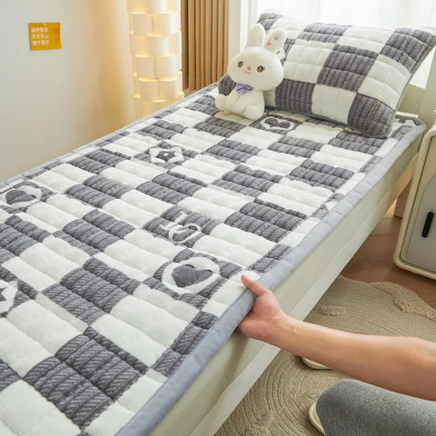 Warm Quilted Mattress Topper