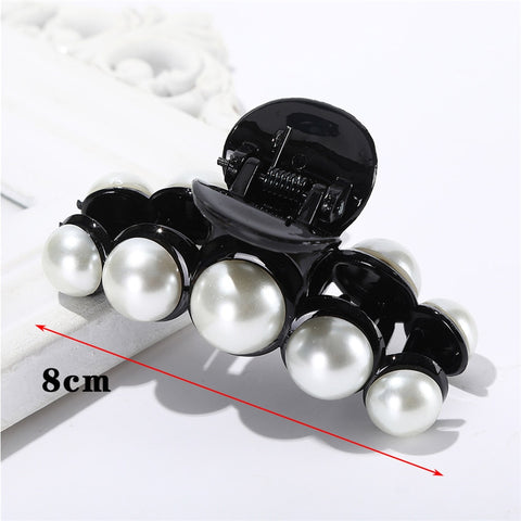 Pearls Hair Claw Clip