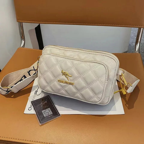 LuxeLingge Chic Carryall: The Tri-Layered Icon