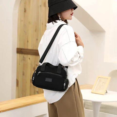 Leccio Aqua Shade Crossbody Bag