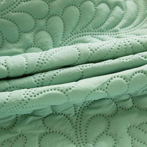 Waterproof Embossed Bed Sheet