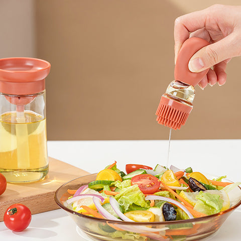 2-in-1 Kitchen Silicone Brush Oil Bottle