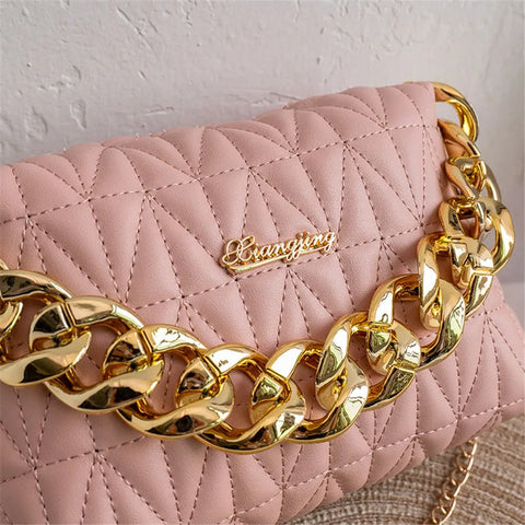 Chic Chain Charisma: PU Leather Crossbody Clutch
