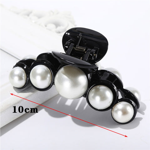 Pearls Hair Claw Clip