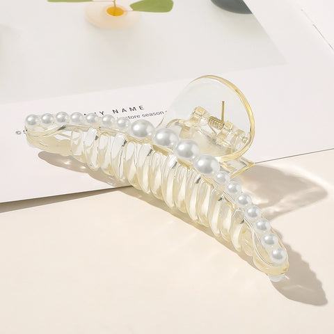 Pearls Hair Claw Clip