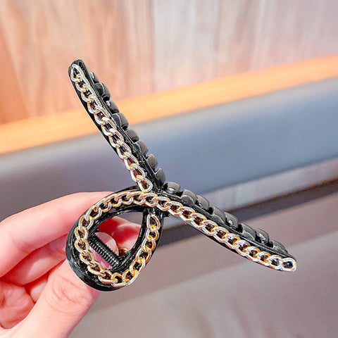Pearls Hair Claw Clip