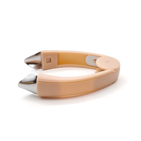 Strawberry Pineapple Eye Remover